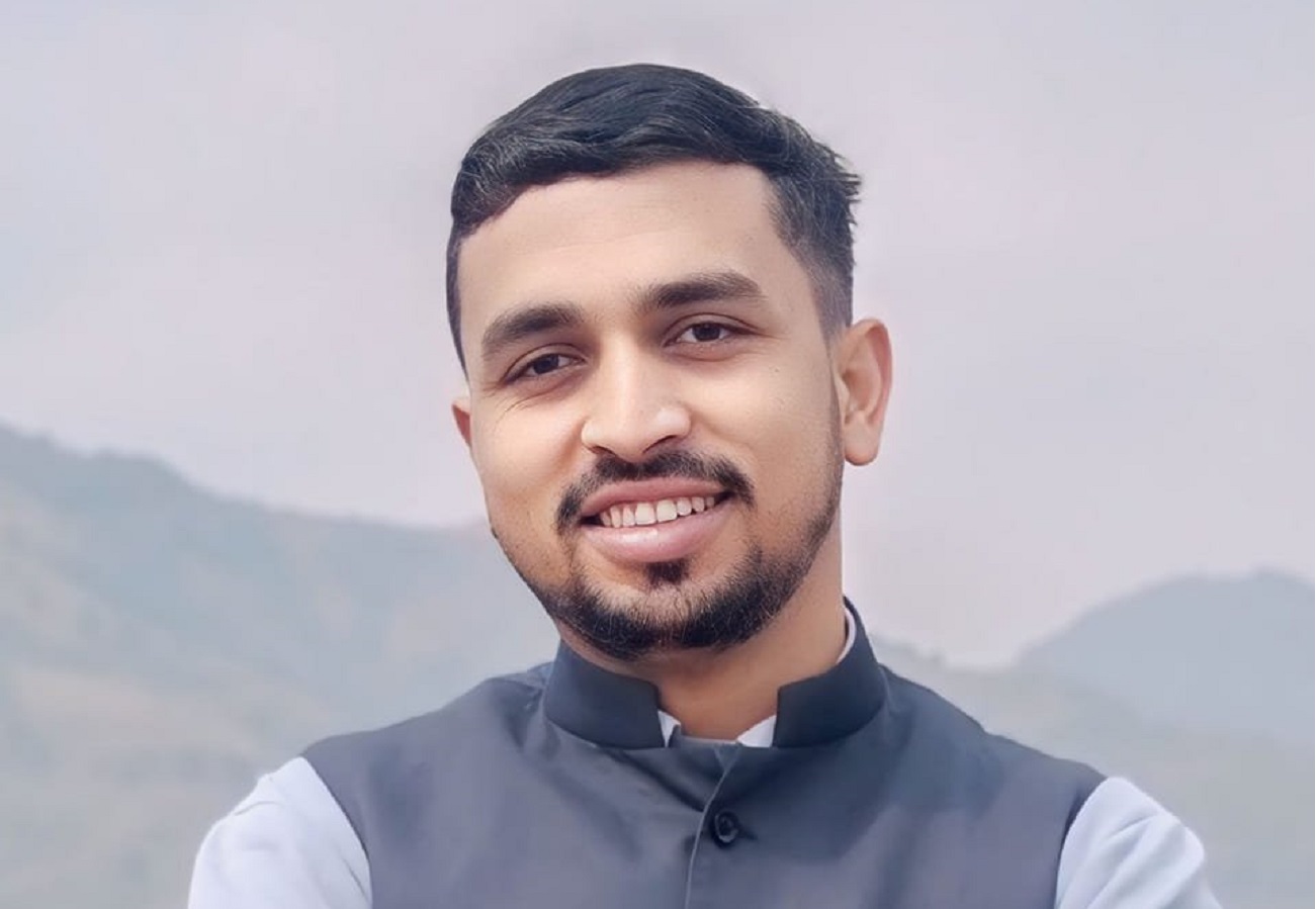 विभाजित जीवनका रंगहरू!